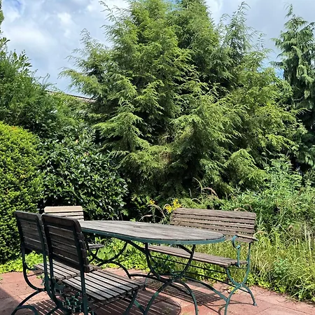 Haus Boom In Dreieich, Sehr Ruhig Gelegen, Naehe Frankfurt Und Messe, Frankfurt Flughafen, Golf Club Hébergement de vacances Dreieich