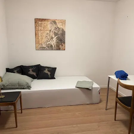 Feriehus Haus Boom In Dreieich, Sehr Ruhig Gelegen, Naehe Frankfurt Und Messe, Frankfurt Flughafen, Golf Club *