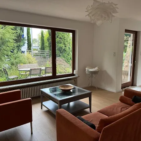 Haus Boom In Dreieich, Sehr Ruhig Gelegen, Naehe Frankfurt Und Messe, Frankfurt Flughafen, Golf Club * Dreieich