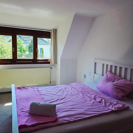 Haus Boom In Dreieich, Sehr Ruhig Gelegen, Naehe Frankfurt Und Messe, Frankfurt Flughafen, Golf Club Hébergement de vacances